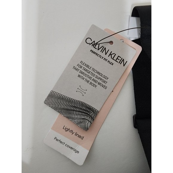 Calvin Klein Push Up Back Lightly Lined Bra Underwire Black Sz 34DDD QF 6617-001 - Picture 2 of 9